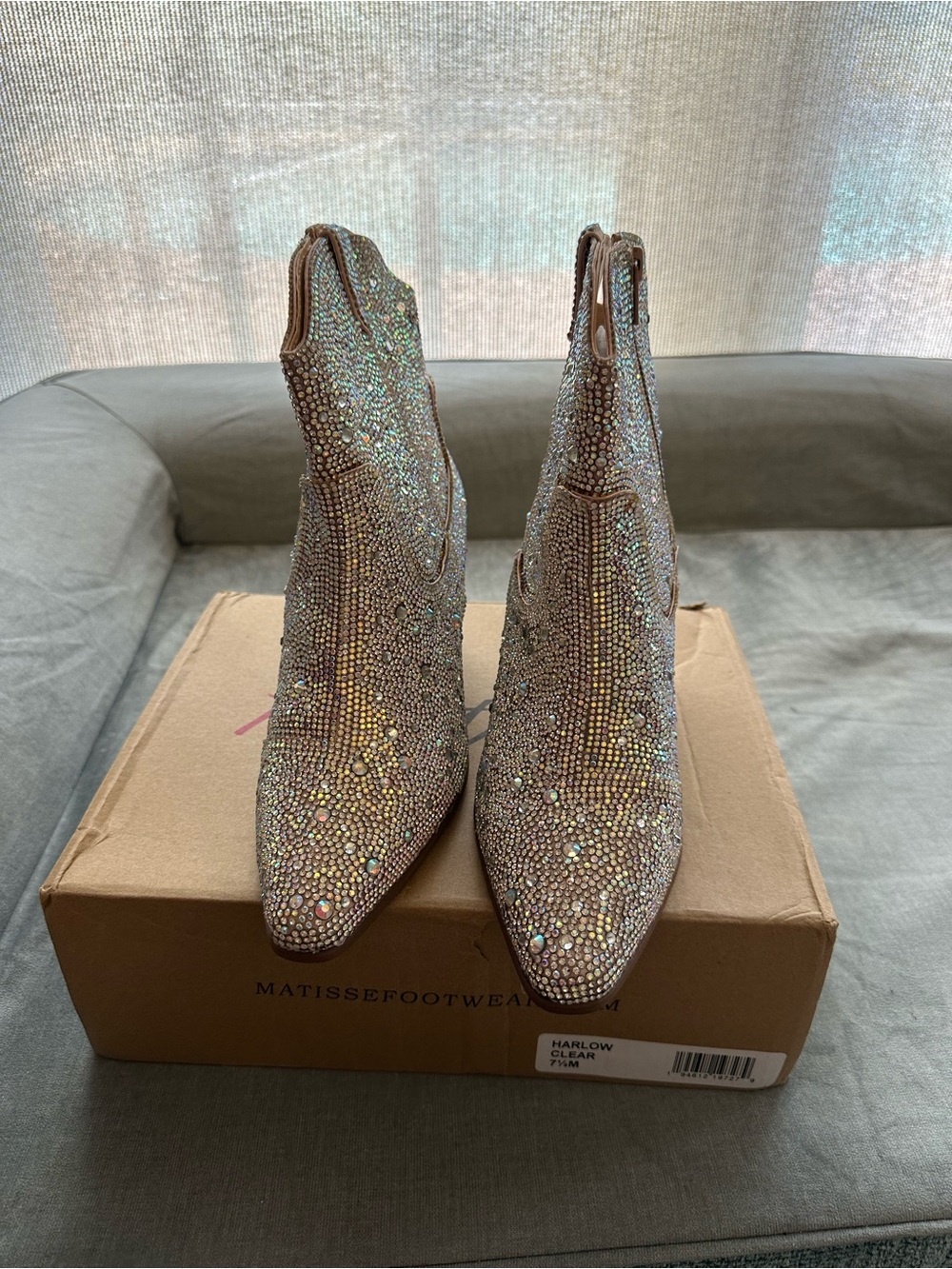OMG GORGEOUS FUN NEW MATISSE RHINESTONE BOOTS HARLOW CLEAR 7.5M WOW